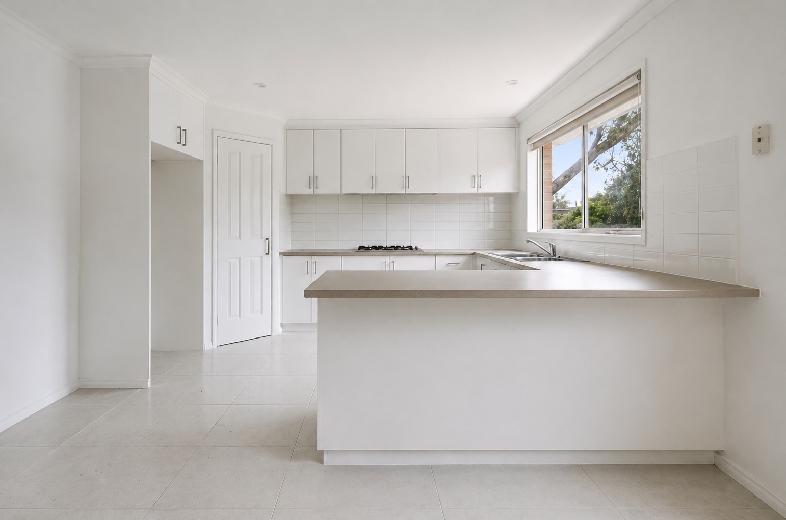 Kitchen after the Burwood home handover clean