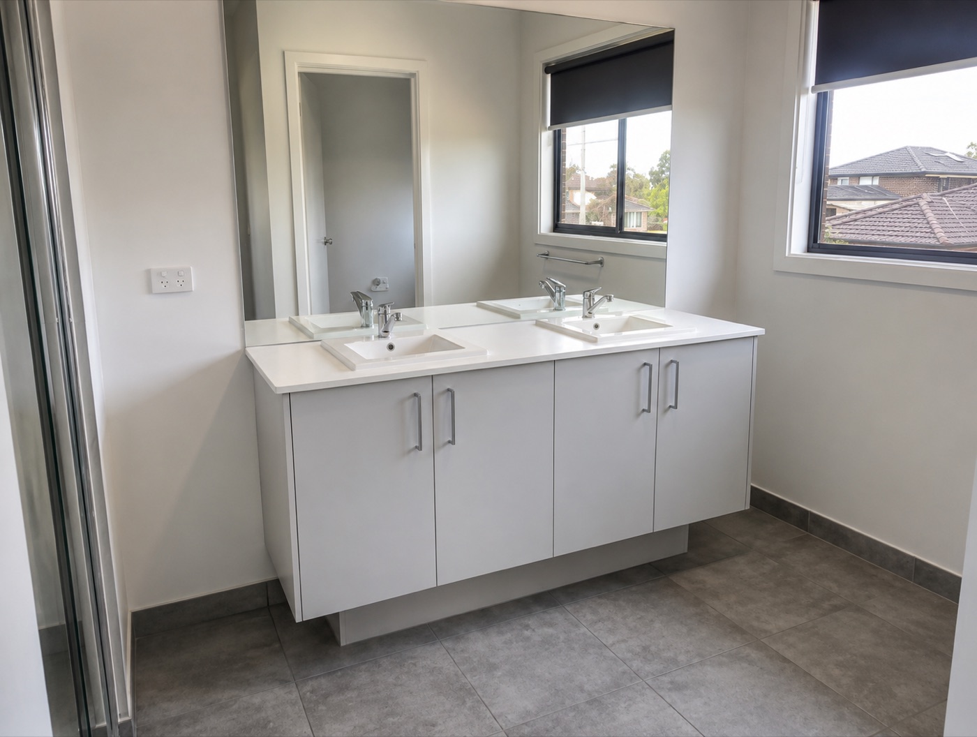 Bathroom after the Parramatta handover clean