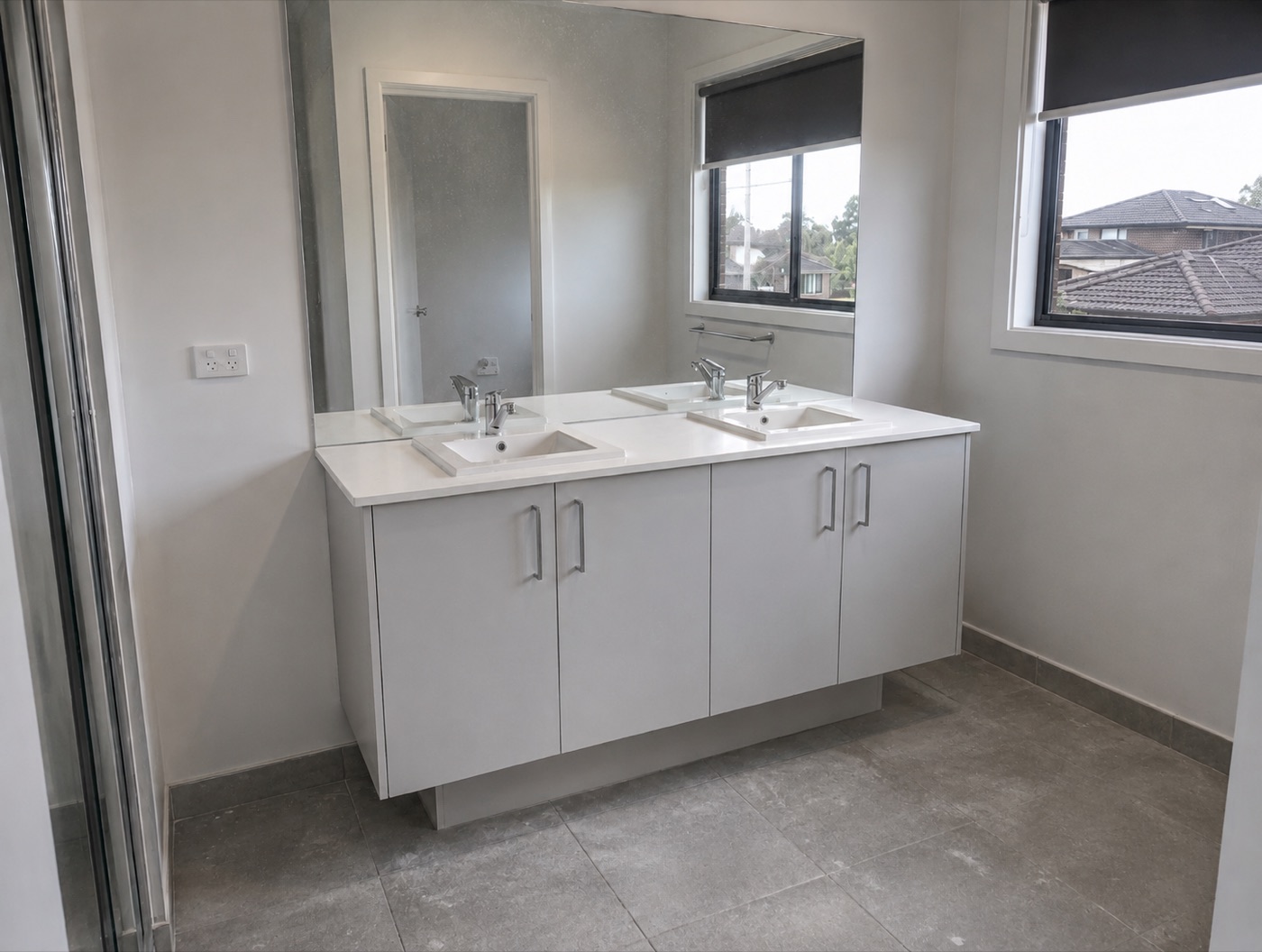 Bathroom before the Parramatta handover clean